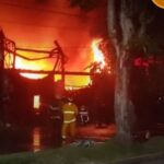 Incendio de local al lado de E/S provocó evacuación de Funsalud en Av. Industrial